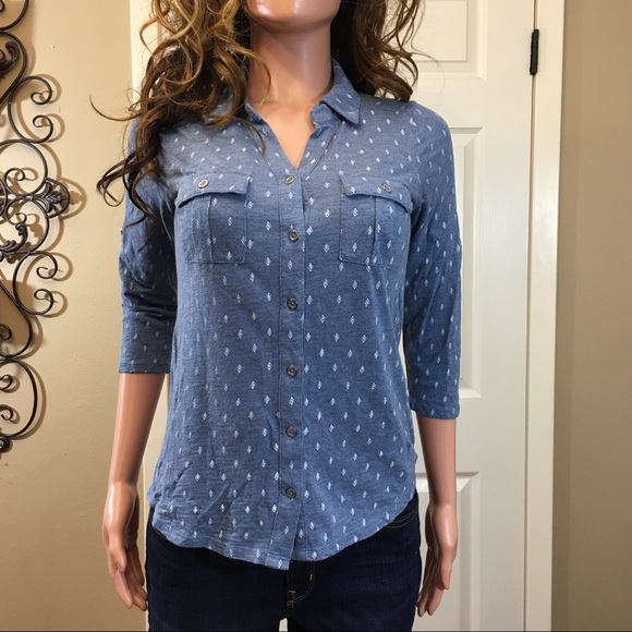 Liz Claiborne Tops - Blue white soft button up